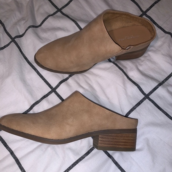 American Eagle Outfitters Shoes American Eagle Tan Mules